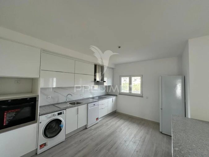 Apartamento T3 para Venda em Marvila, Ribeira Santarém, São Salvador, São Nicolau Foto 8