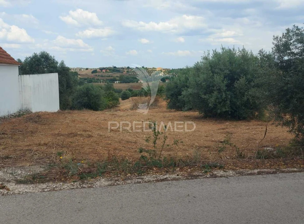 Terreno para Venda em Abitureiras Foto 1