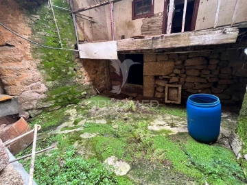 Moradia T5 para Venda em Pombal