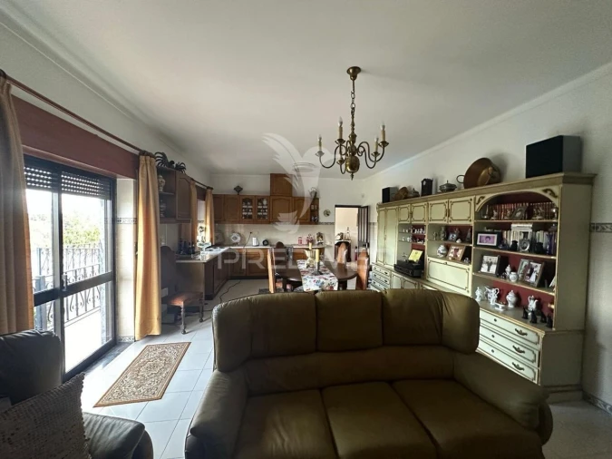 Moradia T6 para Venda em Marvila, Ribeira Santarém, São Salvador, São Nicolau Foto 15