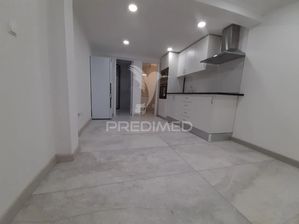 Loja para Venda em Corroios Foto 1