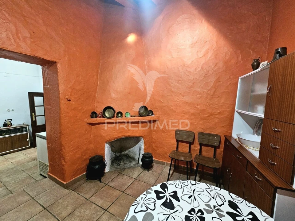 Moradia T2 para Venda em Santa Barbara de Padrões Foto 12