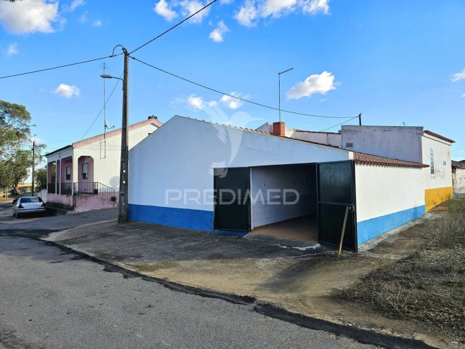 Moradia T2 para Venda em Santa Barbara de Padrões Foto 2