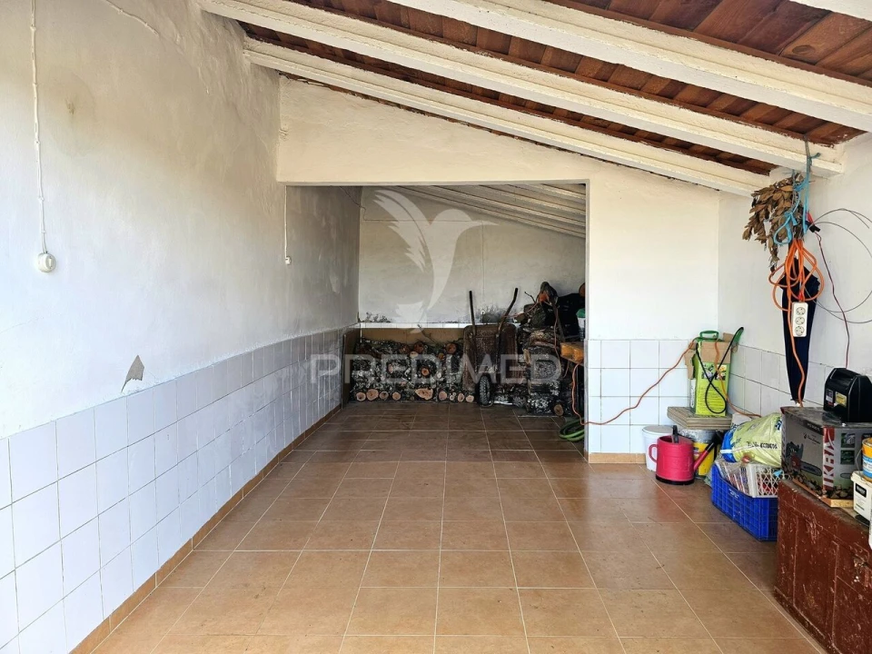 Moradia T2 para Venda em Santa Barbara de Padrões Foto 17