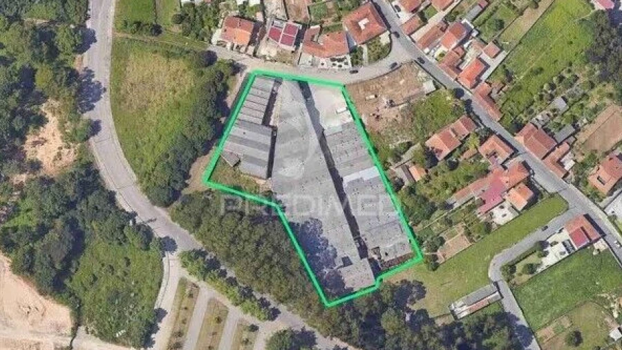 Armazém para Venda em Silvalde