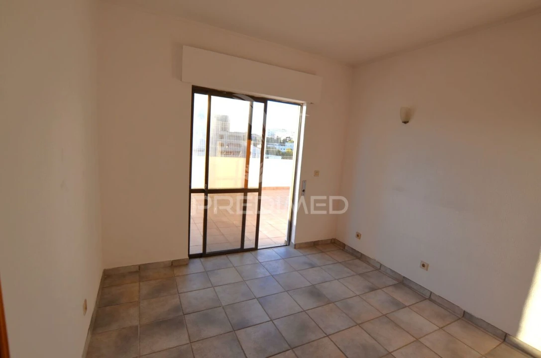 Apartamento T3 para Venda em Albufeira e Olhos de Água Foto 22