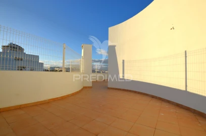 Apartamento T3 para Venda em Albufeira e Olhos de Água