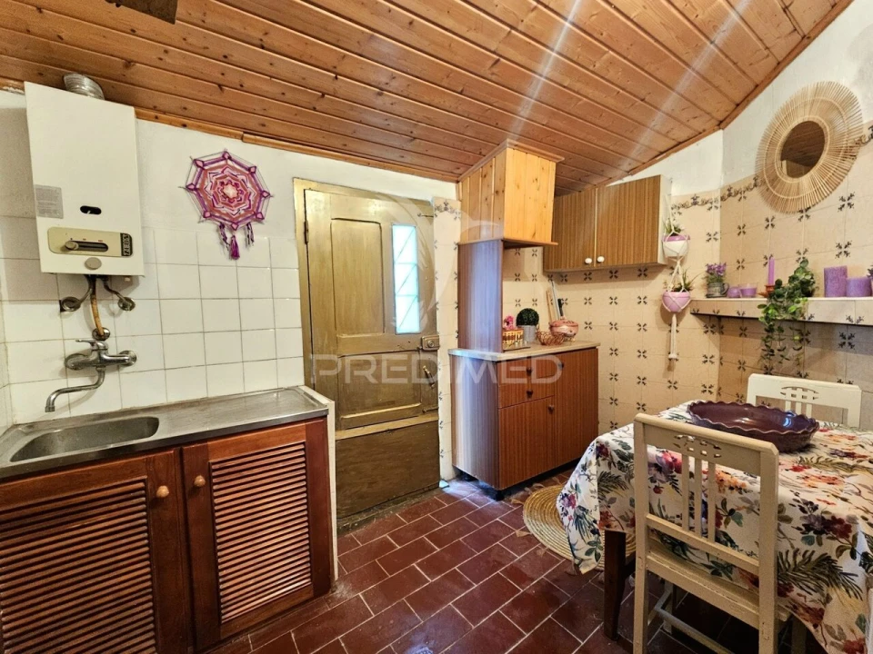 Moradia T1 para Venda em Aldeia dos Fernandes Foto 9