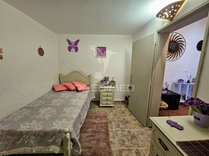 Moradia T1 para Venda em Aldeia dos Fernandes Foto 6