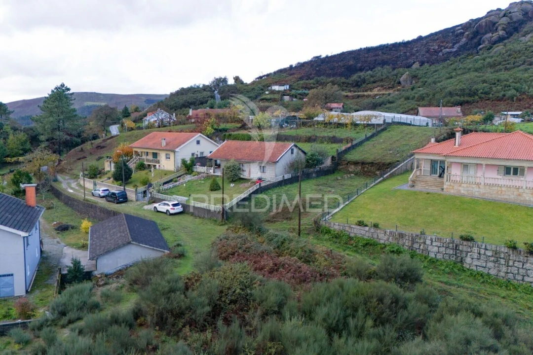 Moradia T3 para Venda em Aboim da Nóbrega e Gondomar Foto 39