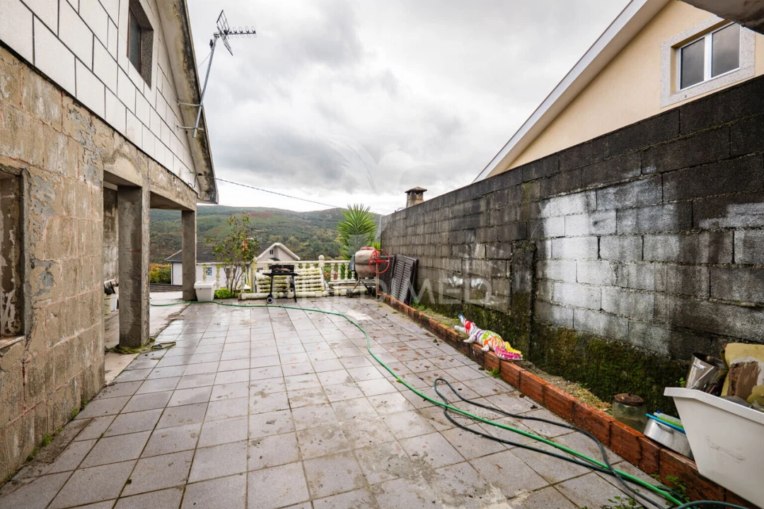 Moradia T3 para Venda em Aboim da Nóbrega e Gondomar Foto 32