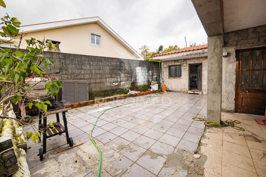 Moradia T3 para Venda em Aboim da Nóbrega e Gondomar Foto 31