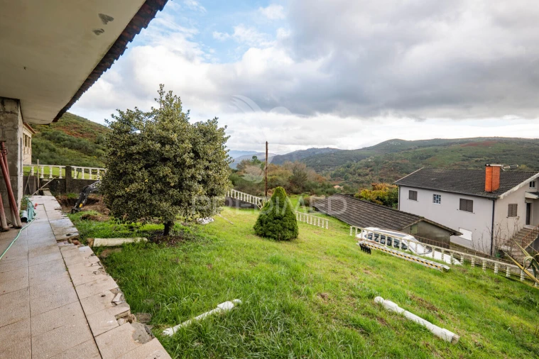 Moradia T3 para Venda em Aboim da Nóbrega e Gondomar Foto 37