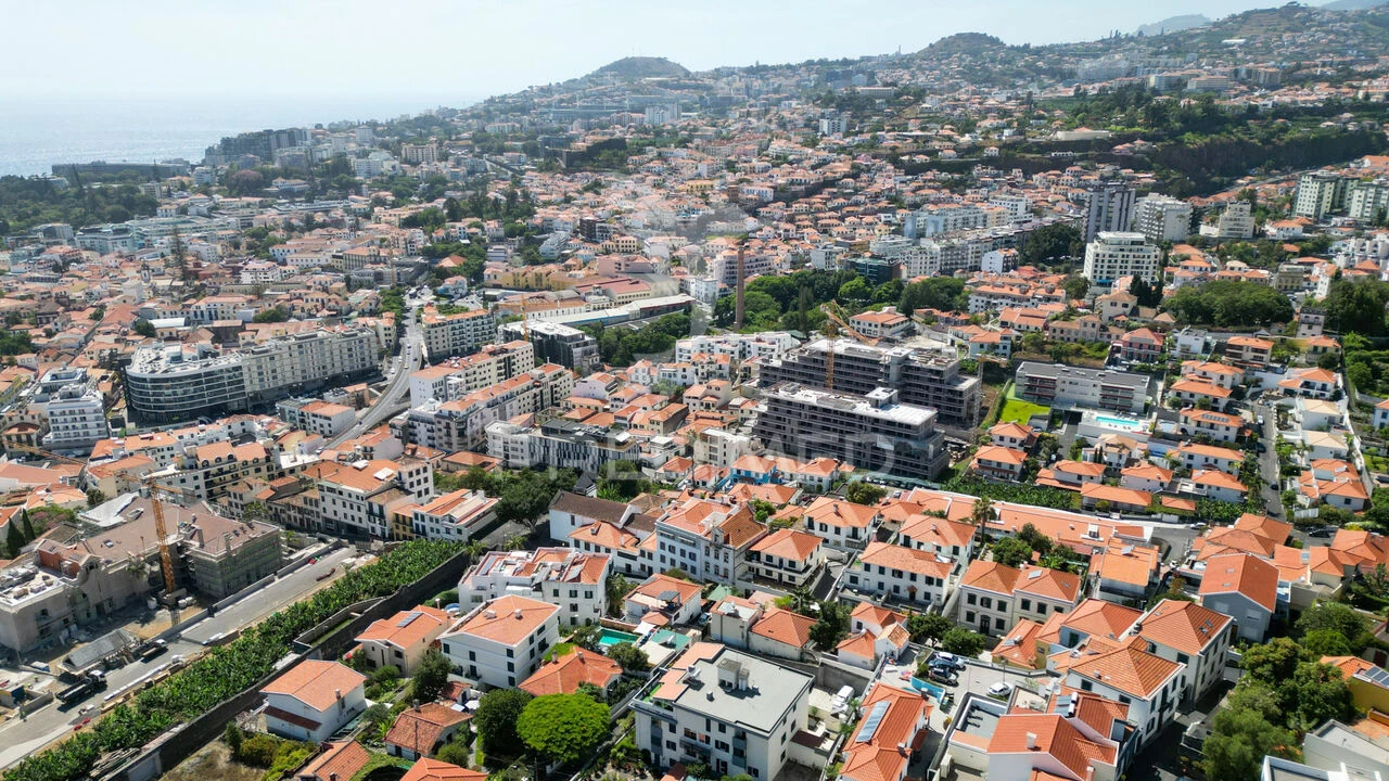 Prédio para Venda em Funchal (Santa Luzia) Foto 16