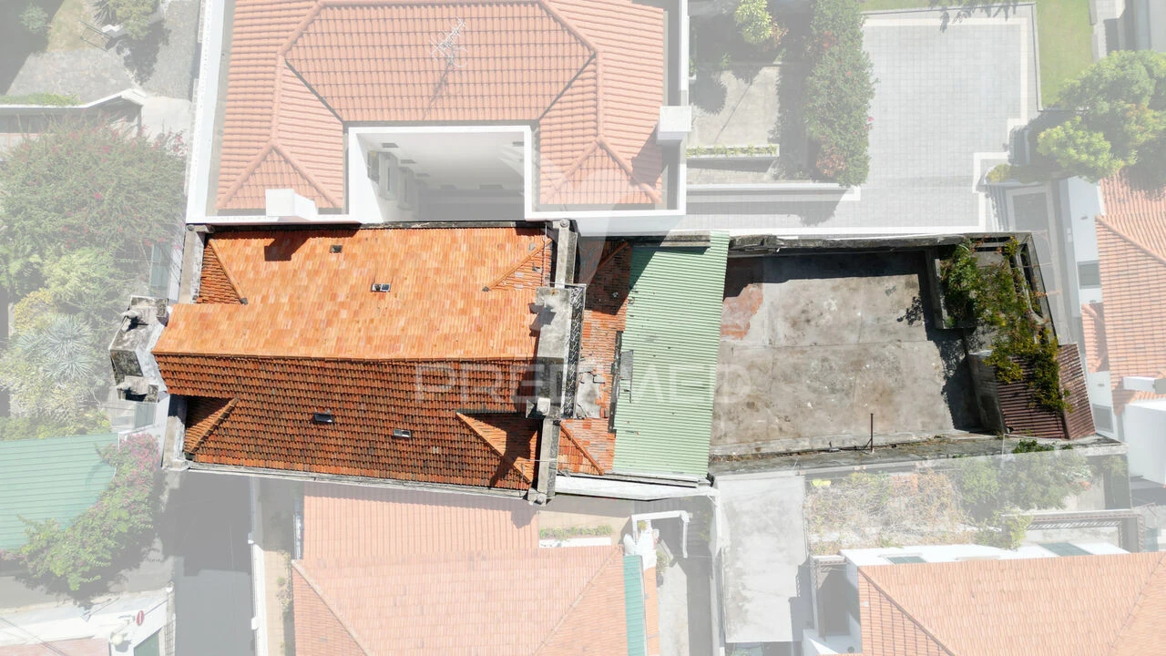 Prédio para Venda em Funchal (Santa Luzia) Foto 1