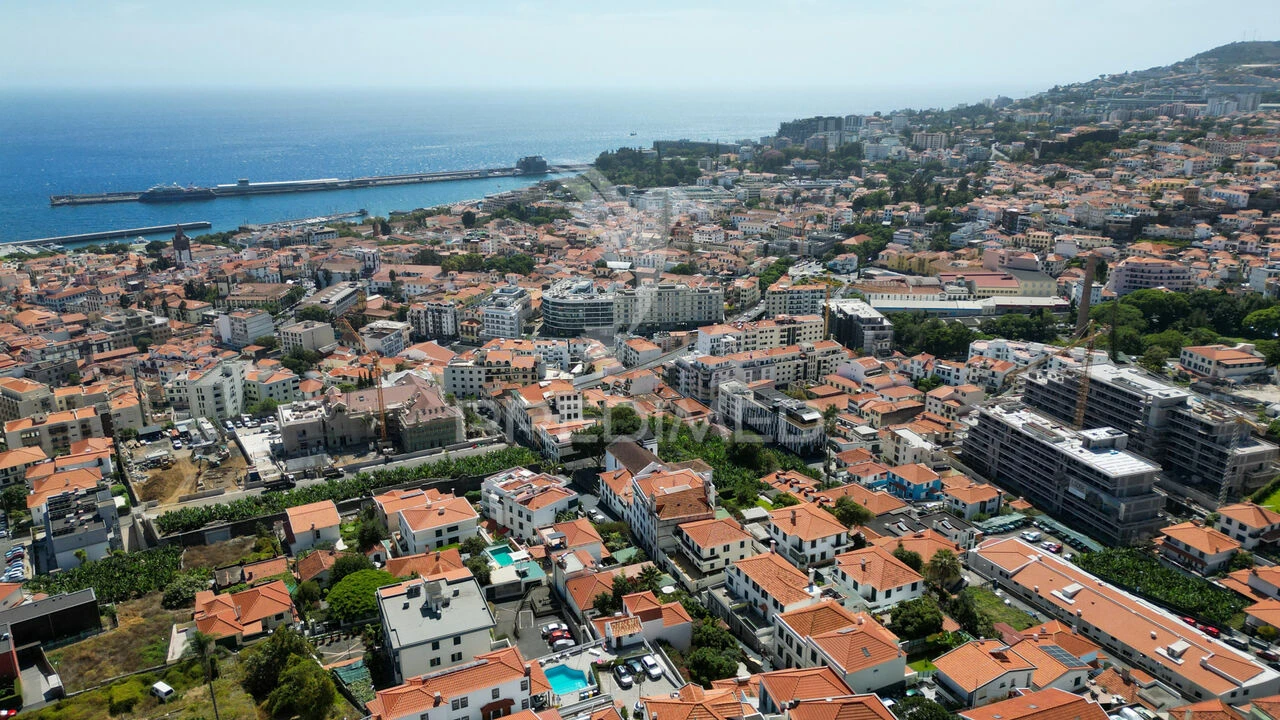 Prédio para Venda em Funchal (Santa Luzia) Foto 15