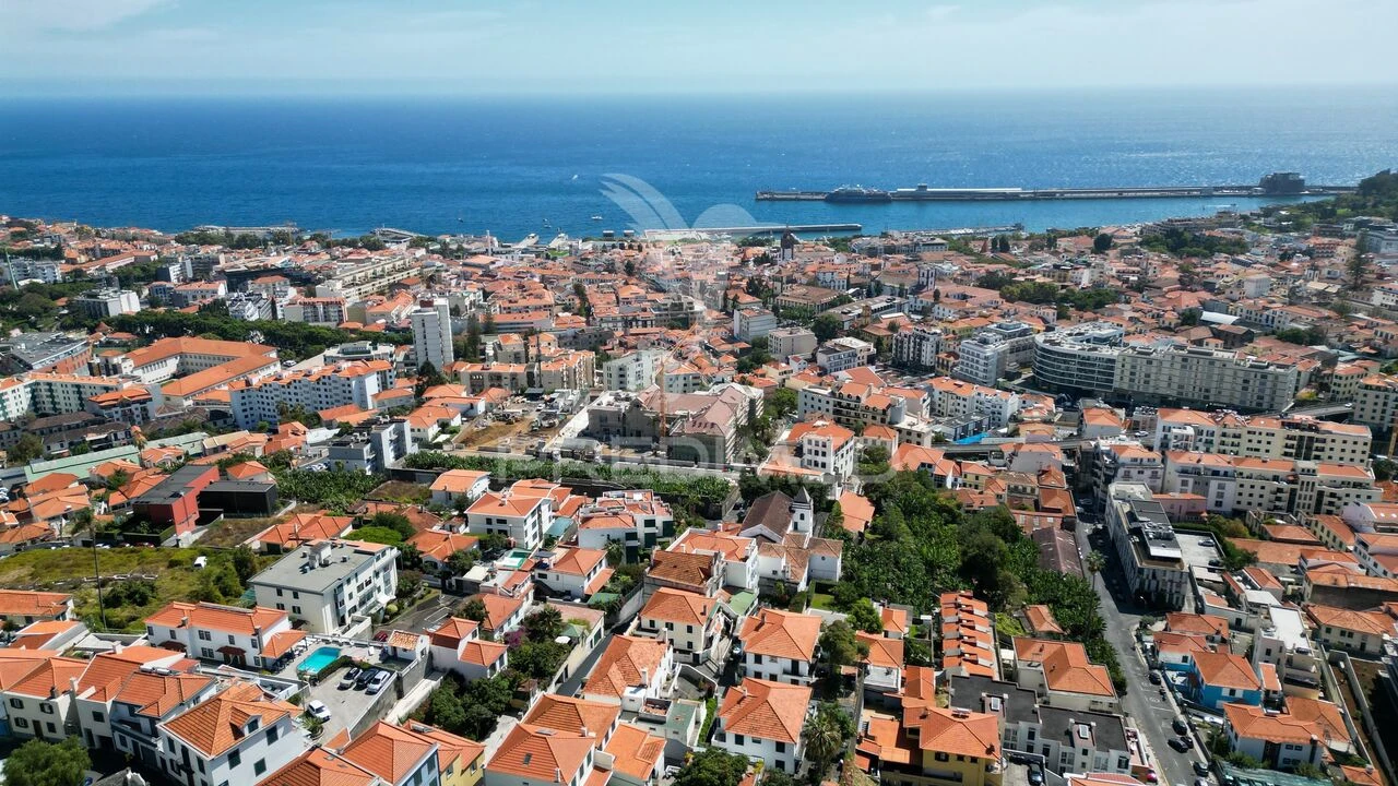 Prédio para Venda em Funchal (Santa Luzia) Foto 11
