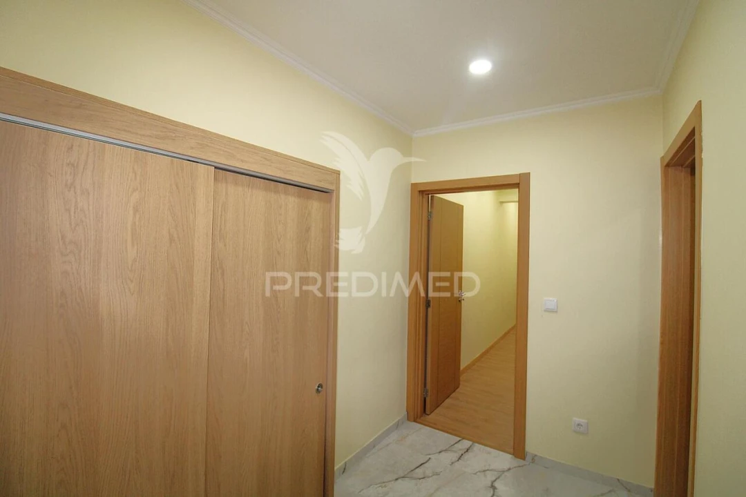 Moradia T5 para Venda em Campanhã Foto 20