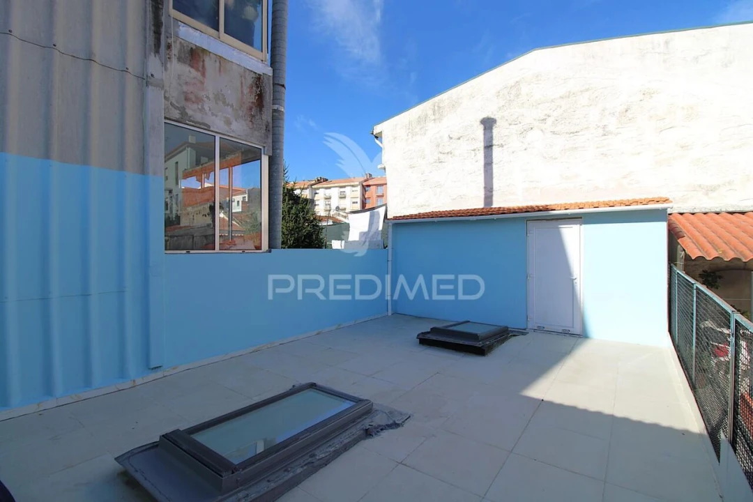 Moradia T5 para Venda em Campanhã Foto 23