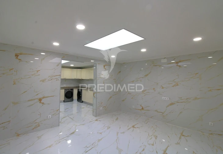 Moradia T5 para Venda em Campanhã Foto 5