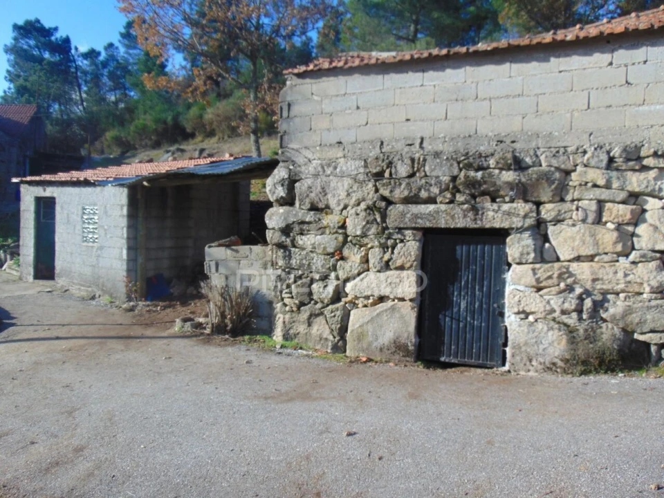 Quinta T4 para Venda em Mondrões Foto 16