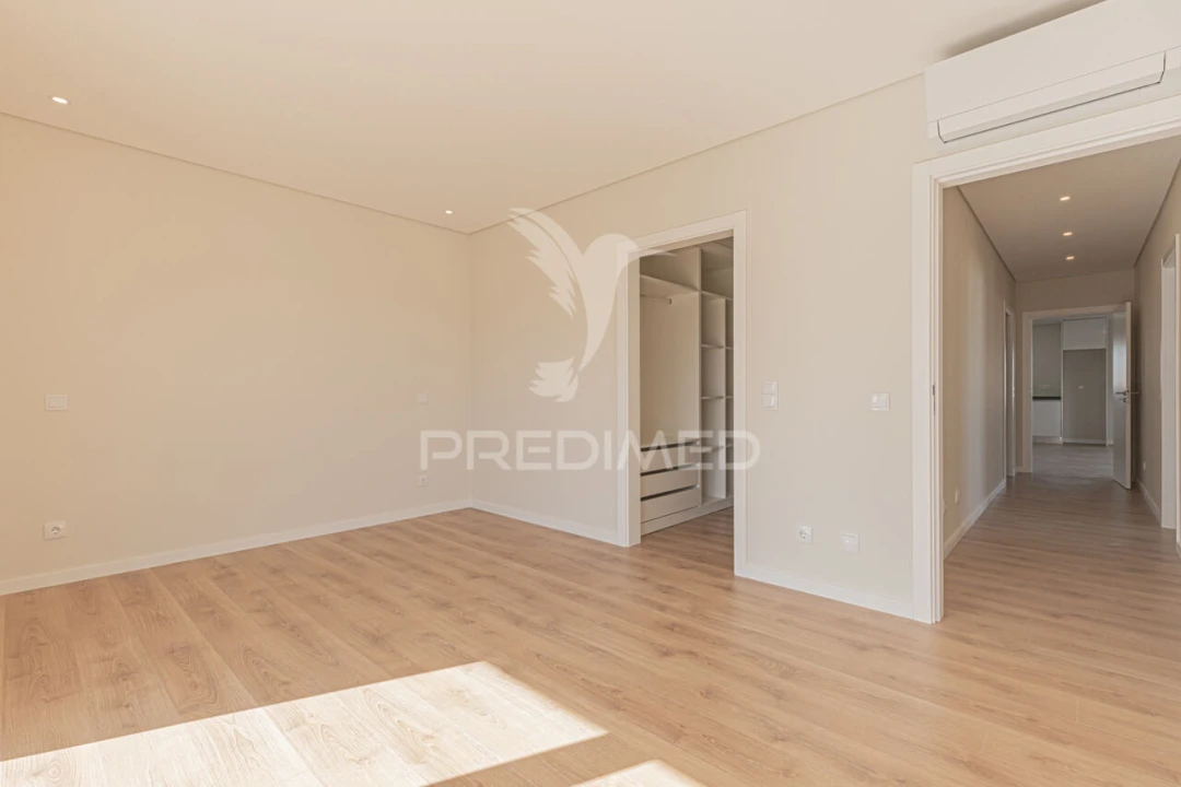 Apartamento T3 para Venda em Gambia-Pontes-Alto da Guerra Foto 5