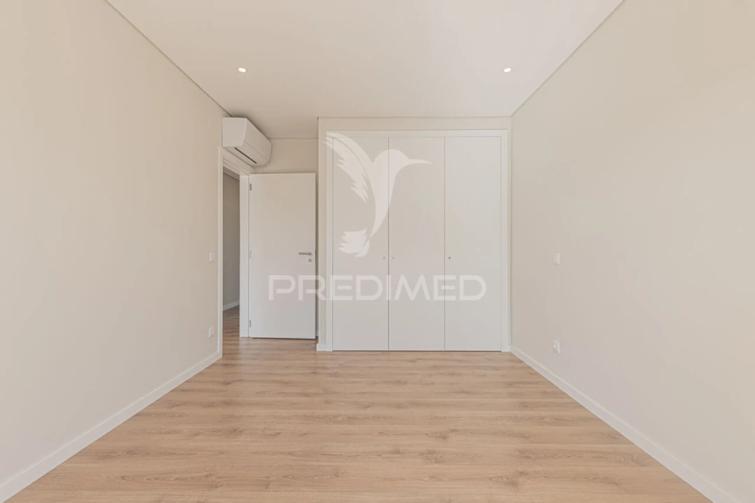 Apartamento T3 para Venda em Gambia-Pontes-Alto da Guerra Foto 3