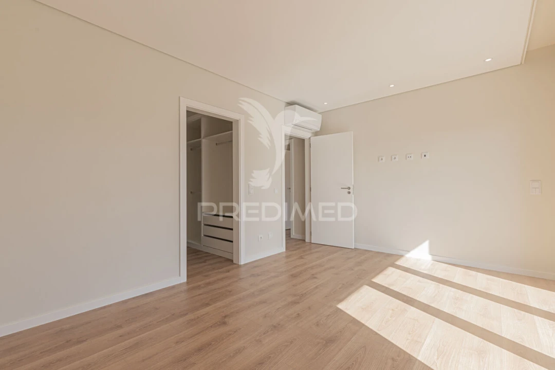 Apartamento T3 para Venda em Gambia-Pontes-Alto da Guerra Foto 6