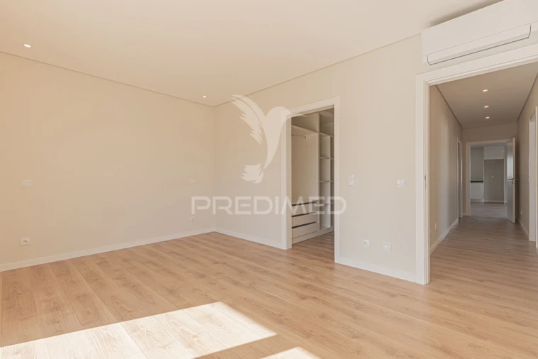 Apartamento T3 para Venda em Gambia-Pontes-Alto da Guerra Foto 5