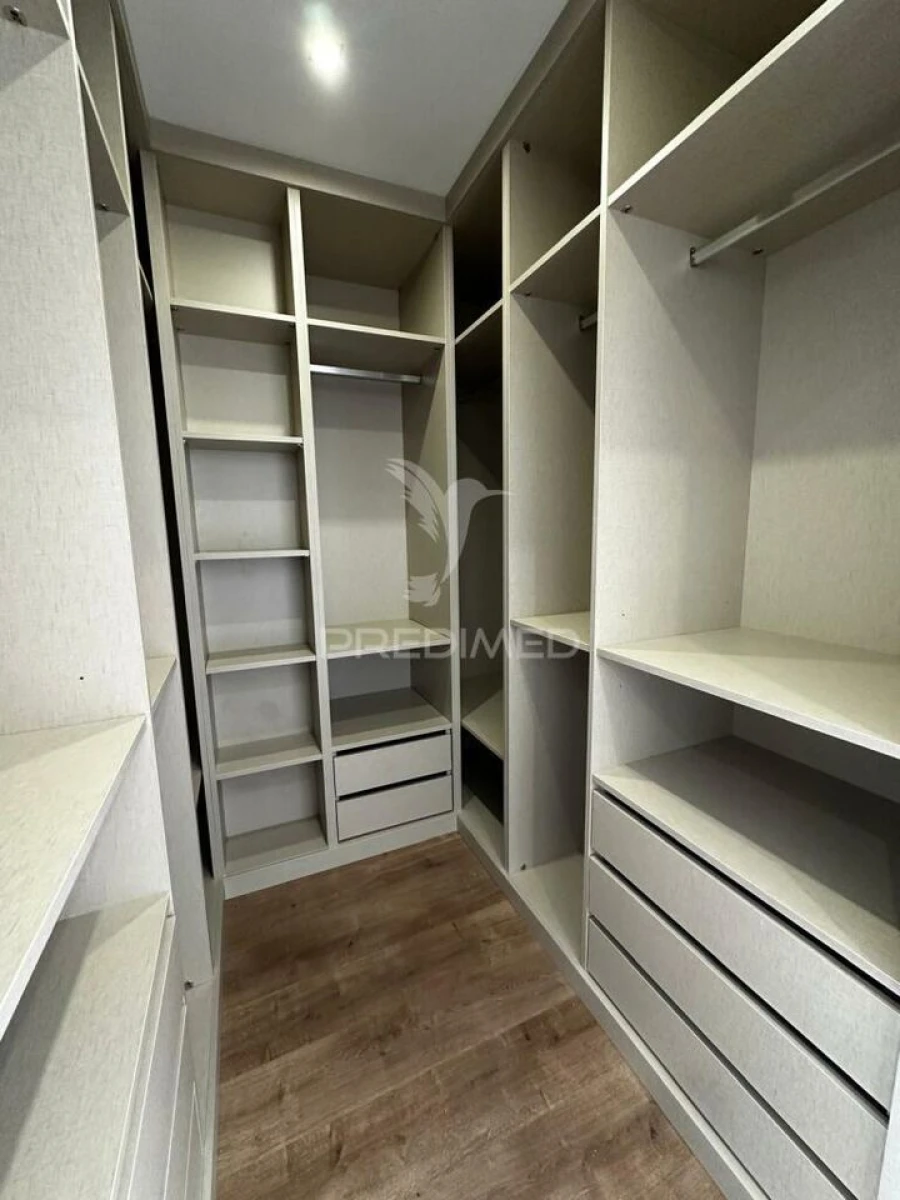 Moradia T3 para Venda em Assunção, Ajuda, Salvador e Santo Ildefonso Foto 23