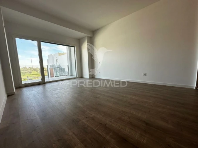 Moradia T3 para Venda em Assunção, Ajuda, Salvador e Santo Ildefonso Foto 21