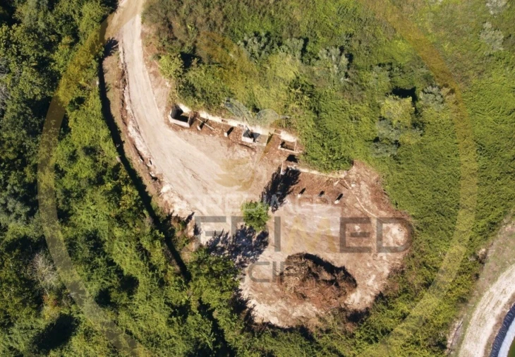 Moradia T4 para Venda em Monsul Foto 9