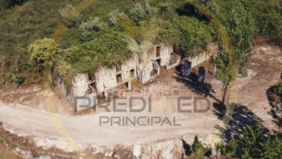 Moradia T4 para Venda em Monsul Foto 10