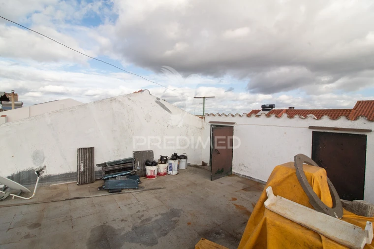 Moradia T2 para Venda em Vimieiro Foto 15