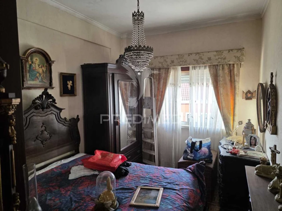 Apartamento T2 para Venda em Ajuda Foto 3