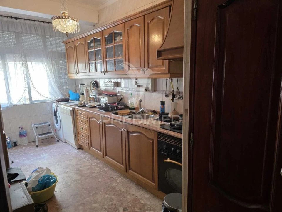 Apartamento T2 para Venda em Ajuda Foto 4