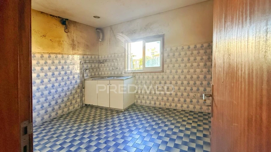 Moradia T4 para Venda em Arões (São Romão) Foto 22