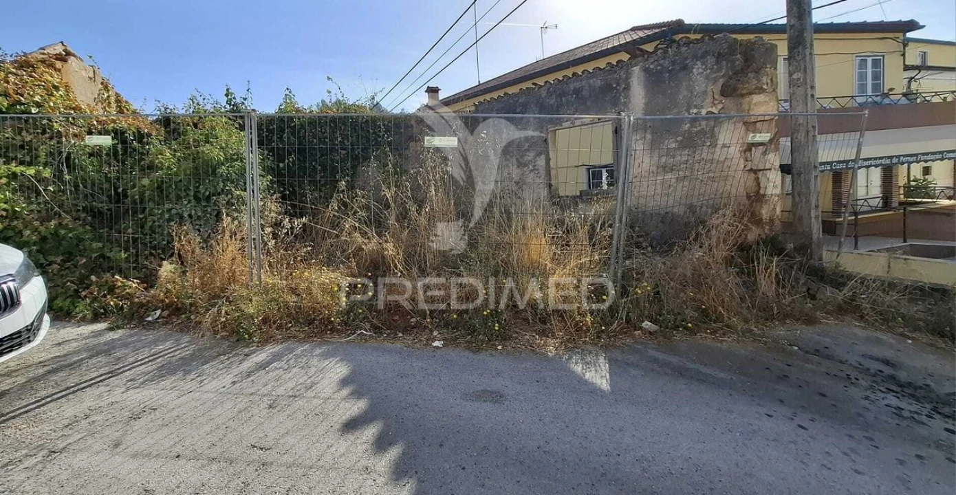 Moradia T0 para Venda em Pernes Foto 4