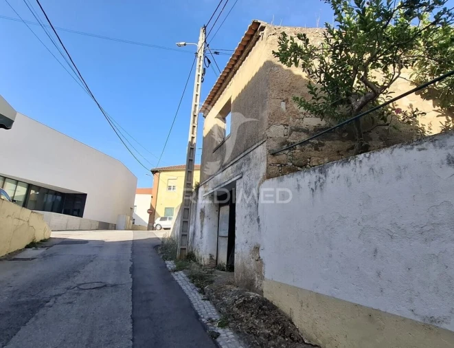 Moradia T0 para Venda em Pernes Foto 3