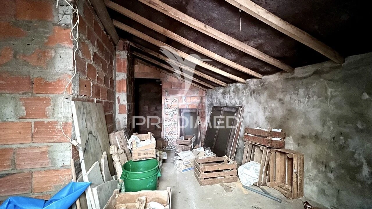 Moradia T9 para Venda em Porto Covo Foto 32