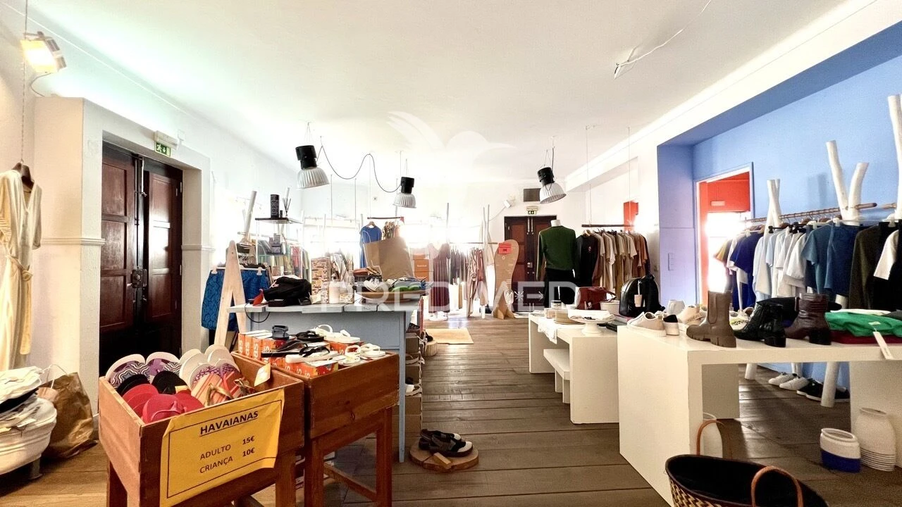 Moradia T9 para Venda em Porto Covo Foto 3