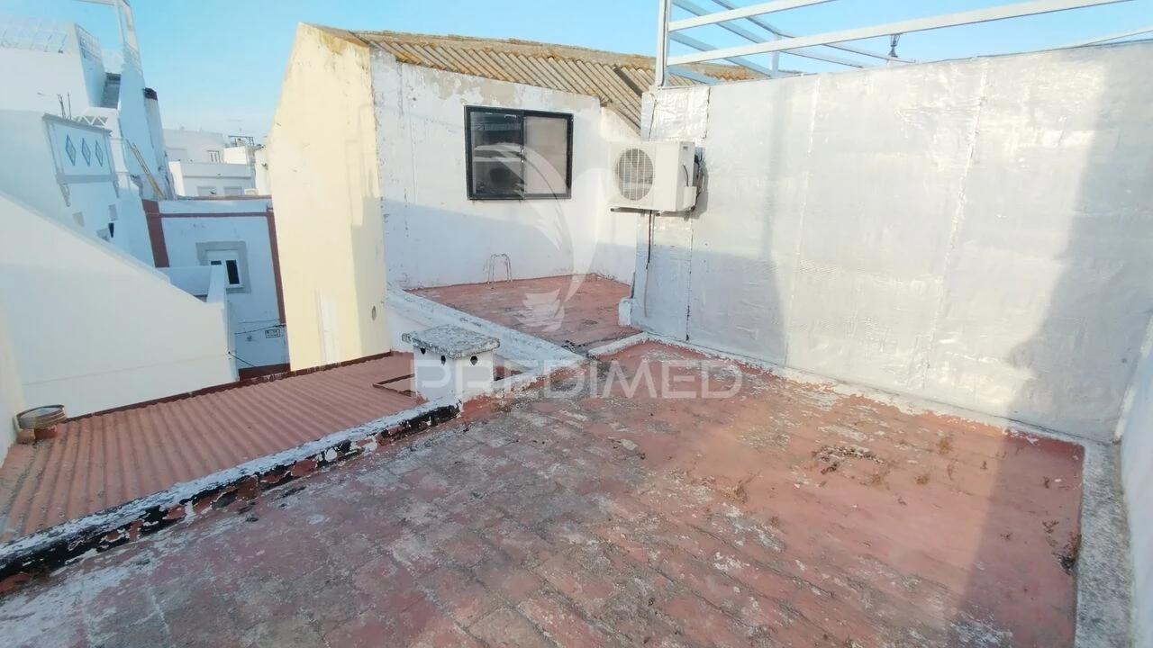 Apartamento T3 para Venda em Olhão Foto 35