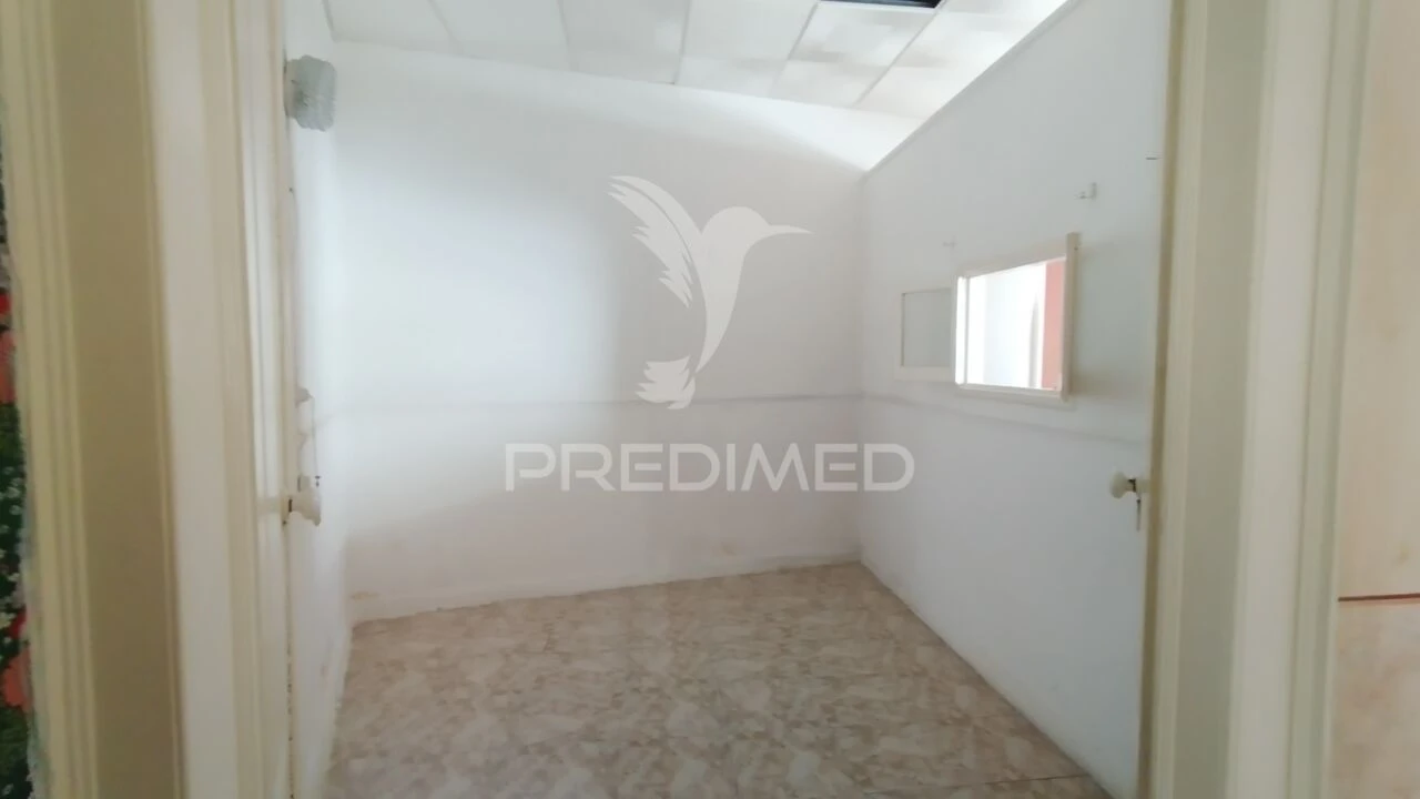Apartamento T3 para Venda em Olhão Foto 26