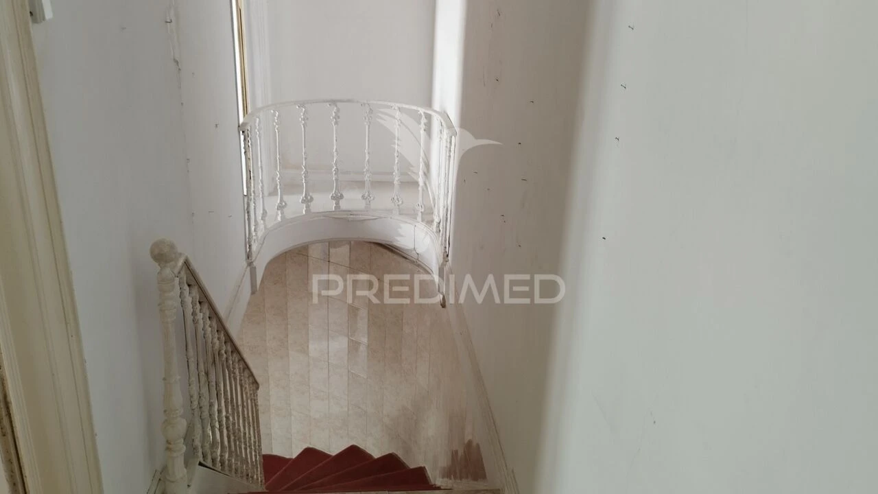 Apartamento T3 para Venda em Olhão Foto 31