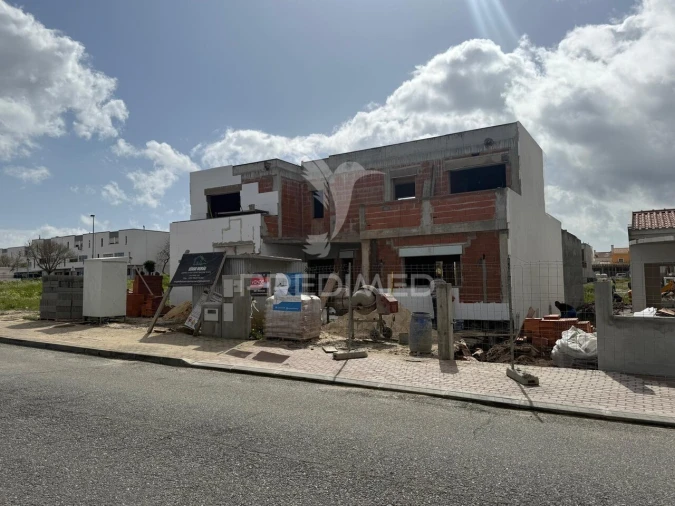 Moradia T5 para Venda em Alto do Seixalinho, Santo André e Verderena Foto 4