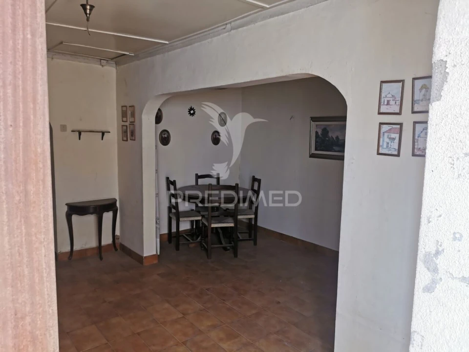 Moradia T2 para Venda em Vila Nova da Barquinha Foto 3