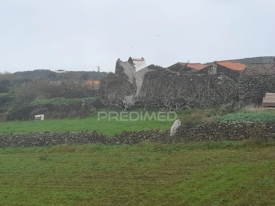 Moradia T0 para Venda em Santa Cruz da Graciosa Foto 3