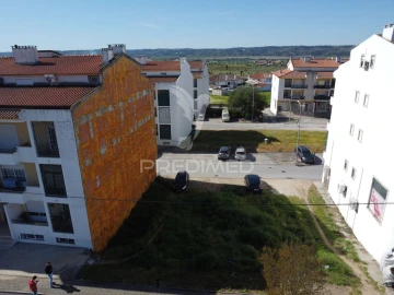 Terreno para Venda em Montalvo