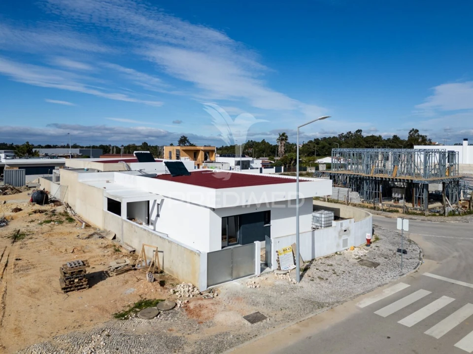 Moradia T4 para Venda em Quinta do Anjo Foto 21