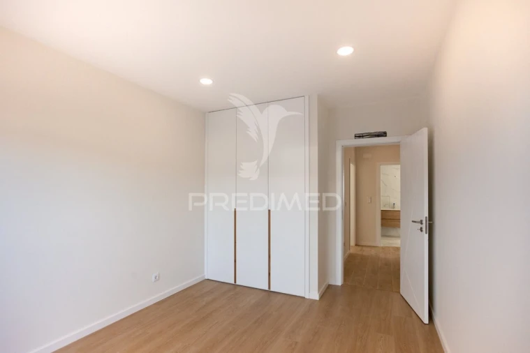 Moradia T4 para Venda em Quinta do Anjo Foto 19